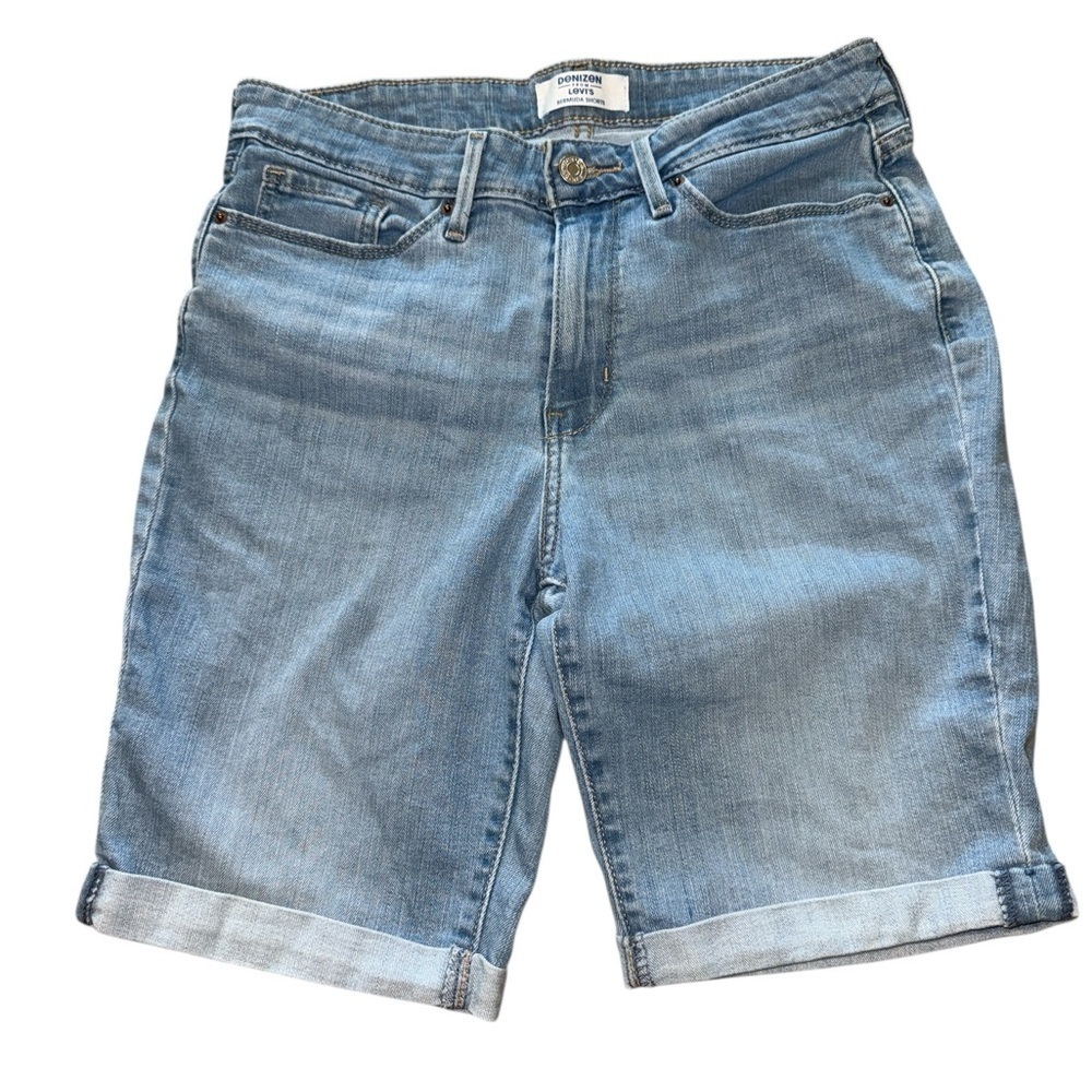 Levi's Blue Jean Shorts Mid-Rise Cuffed Hem - Picture 2 of 6